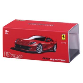 Bburago 1 /43 versenyautó - Ferrari 812 Superfast kép