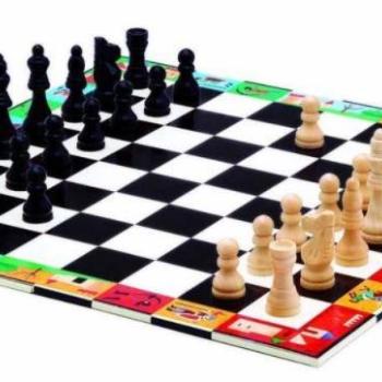 Három az egyben táblajáték - Chess + Checkers - Djeco kép