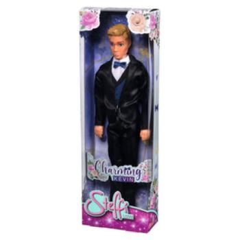 Kevin öltönyben kép