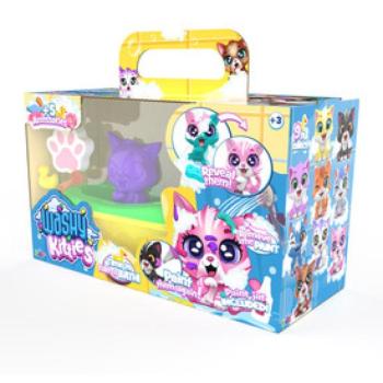 Pancsoló cicusok fürdőkáddal, Szörmi kép