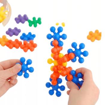 Virág alakú minden irányból könnyen összekapcsolható műanyag kirakókockák gyerekeknek - oktató és tanuló puzzle játék (BBLPJ) (BBMJ) kép