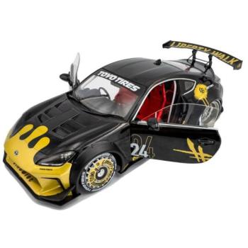 1:18 TOYOTA GR86 LBWK BODY KIT FEKETE & ARANY 2024 kép
