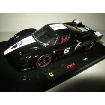 1:43 FERRARI FXX BLACK DAYTONA WITH ITALIAN FLAG kép