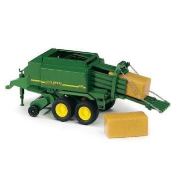 Bruder 02017 John Deere szalmabálázó kép