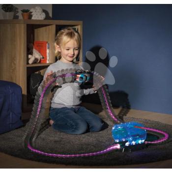 Flexibilis autópálya Flextrem Neon Set Smoby sötétben világító különböző színekben 2,6 m hosszú 112 darabos elektronikus kisautóval 4 évtől kép