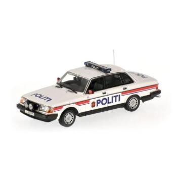 VOLVO 240 HL RENDŐRSÉG kép