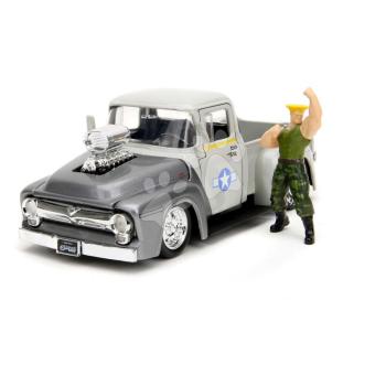 Kisautó Street Fighter Ford Pickup 1956 Jada fém nyitható részekkel és Guile akciófigurával hossza 20 cm 1:24 kép