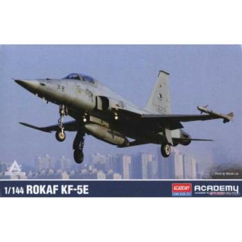 Model Kit repülőgép 12644 - ROKAF KF-5E (1:144) kép