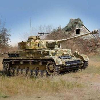 Model Kit tank 13432 - PZ.KPFW. IVAUSF. H (1:72) kép