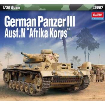 Model Kit tank 13567 - Panzer III Ausf.N. Afrika Korps (1:35) kép