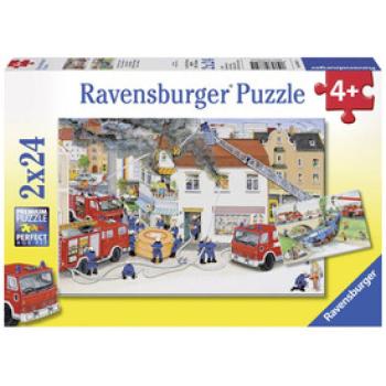 Ravensburger: Puzzle 2x24 db - Tűzoltás közben kép