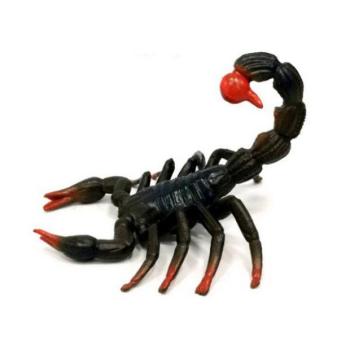 Skorpió figura 7 cm kép