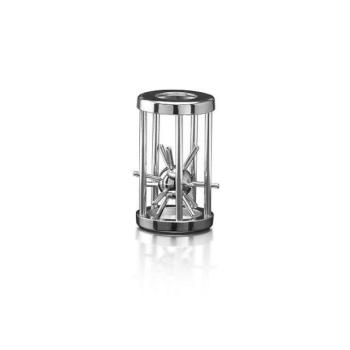 Sündisznó a ketrecben, fém